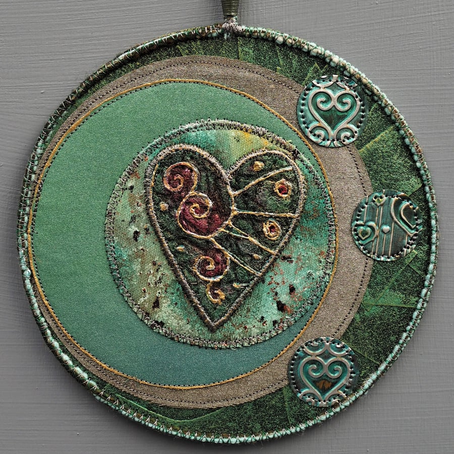 MHM2312 - Moon Heart  Mandala - Green - plum -pewter - 15cm (6") round
