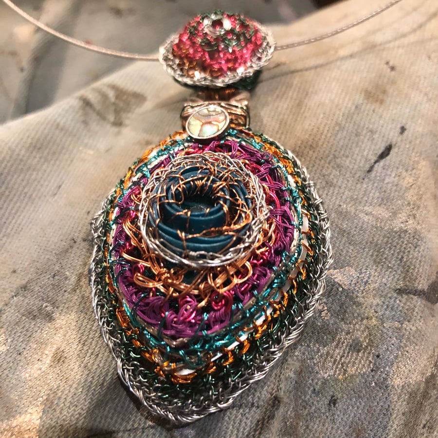 Teardrop large pendant on steel collar