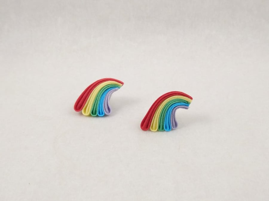 Rainbow Tsumami zaiku Lapel Pin 