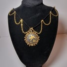 Black and gold chocker 