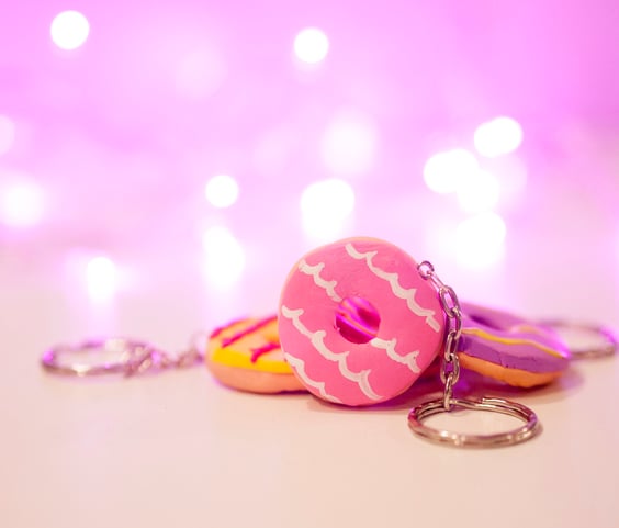 Retro classic Iced ring biscuit necklace OR keyring ONE SUPPLIED