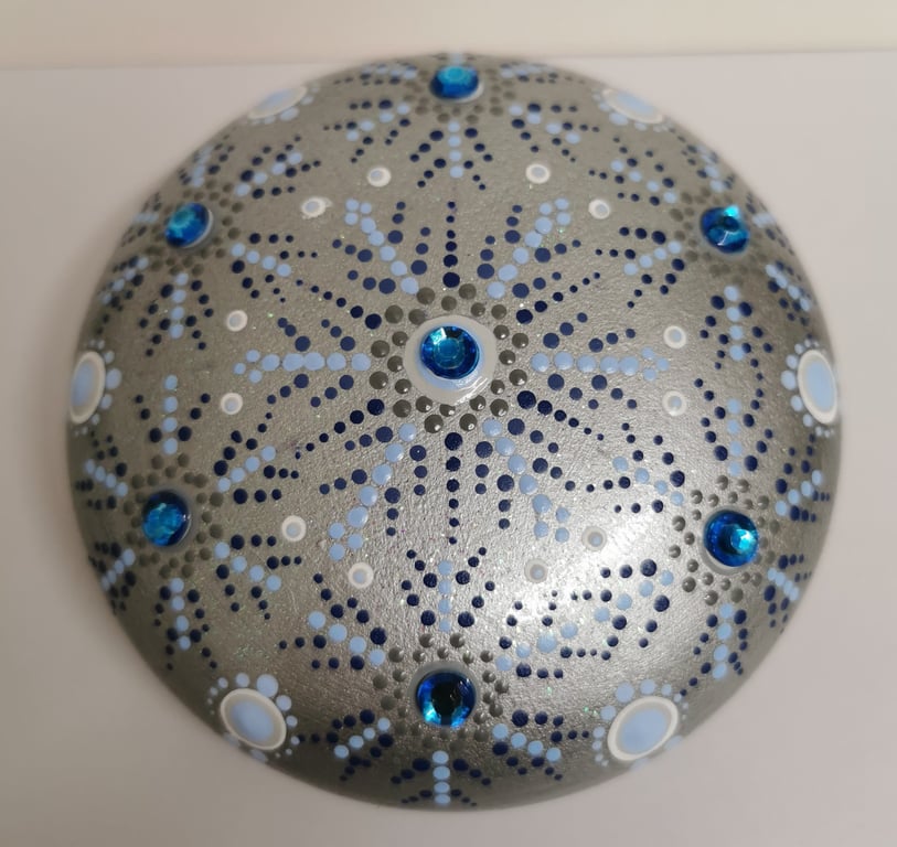 Hand painted 'icy' Christmas stone
