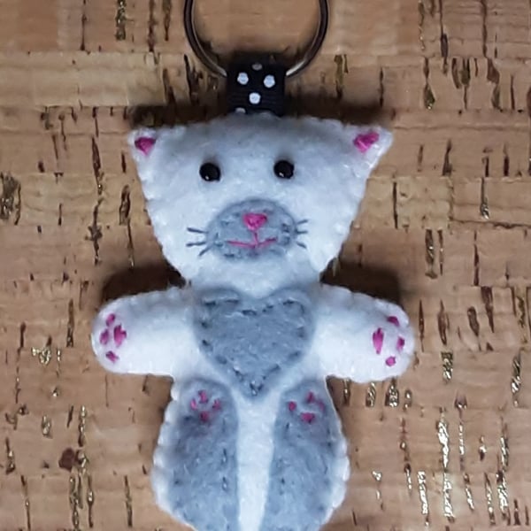 Cat on back White & Light Grey Felt Keyring - Bag Charm