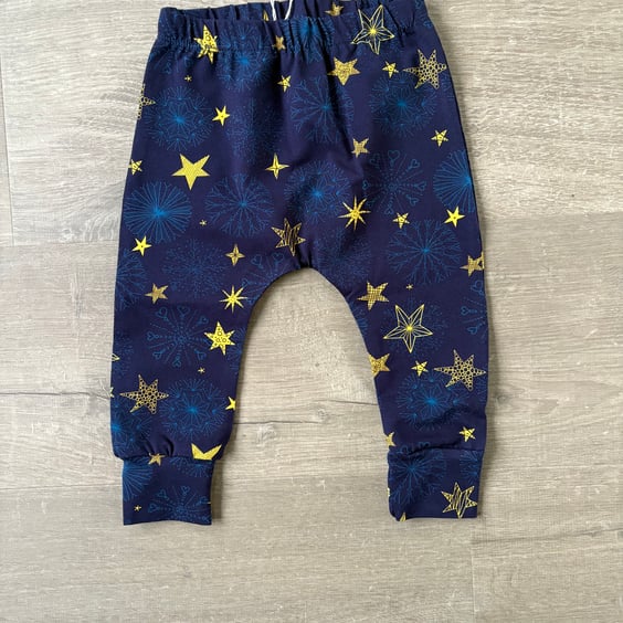 Star and snowflake cuffed leggings - up to 12-18 months