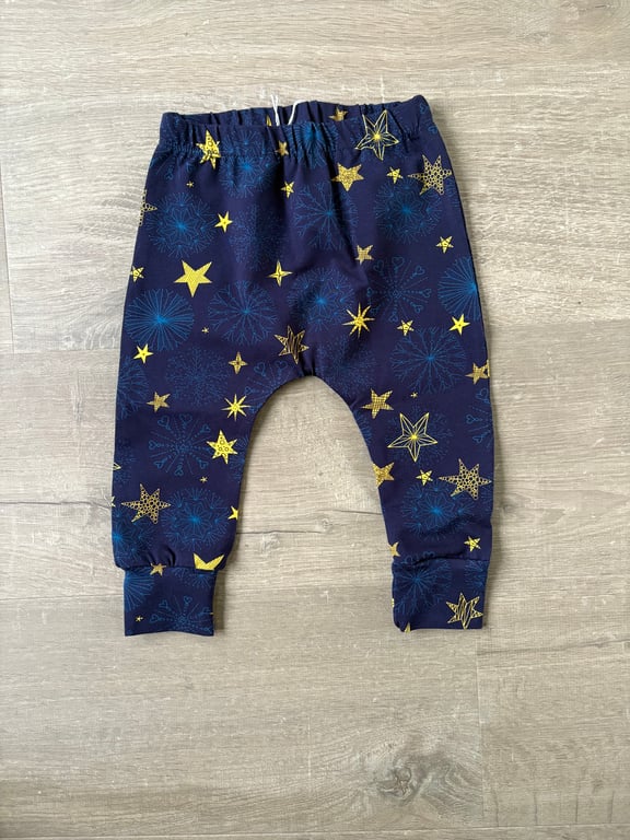 Star and snowflake cuffed leggings - up to 12-18 months