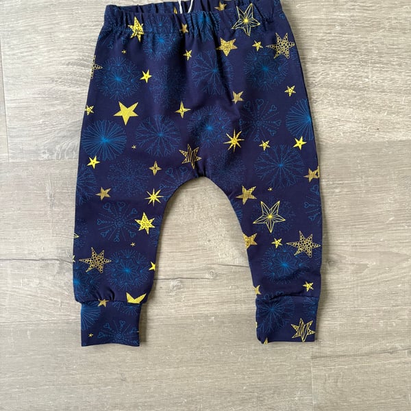 Star and snowflake cuffed leggings - up to 12-18 months