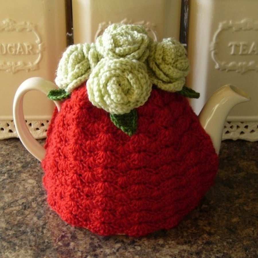 Crochet Tea Cosy/Red with Roses/Valentine (Made to order)