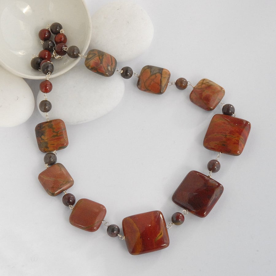 Autumnal tones beaded mookaite silver necklace (red, brown, maroon)