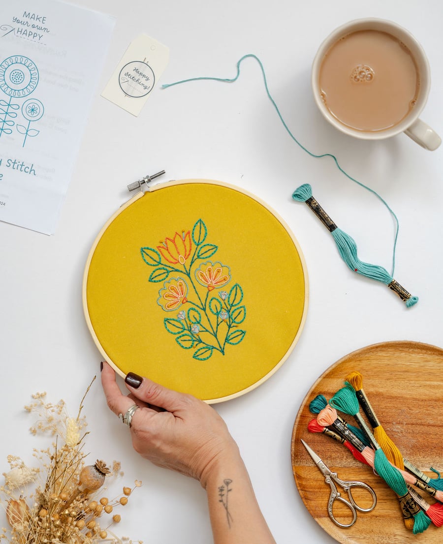 Summer Bloom Embroidery Kit