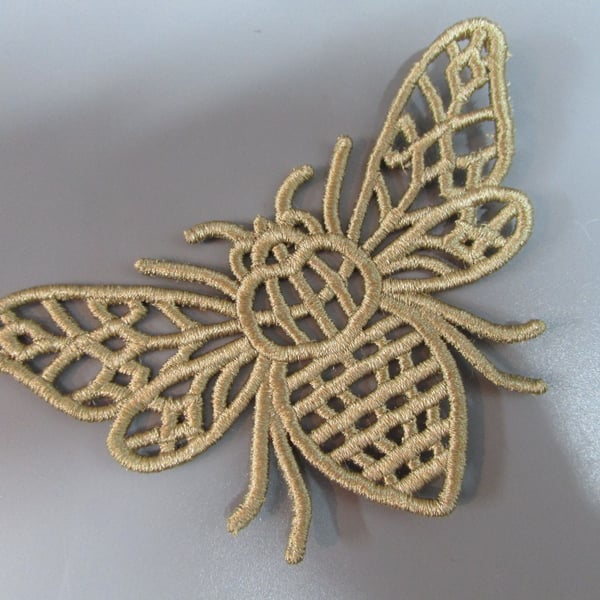 Vintage Lace Bee Embroidered Sew on Applique Patch