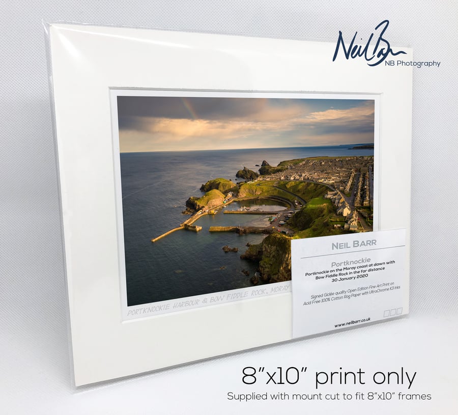 Portknockie Harbour & Bow Fiddle Rock, Moray - A5 (10" x 8") Unframed Print