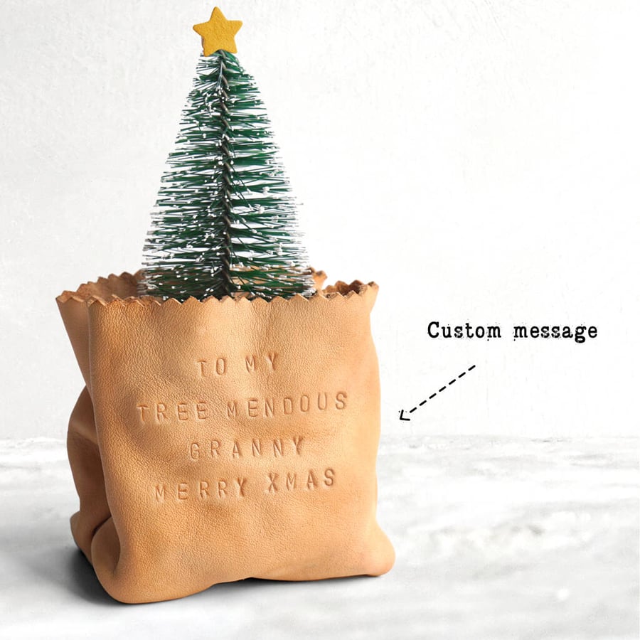 Christmas tree planter (free artificial plant)