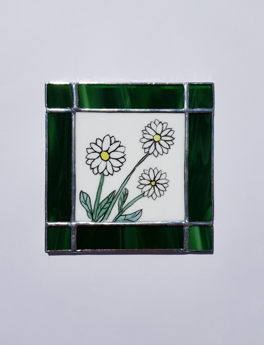 216 Stained Glass Daisy Painting - handmade hanging decoration.