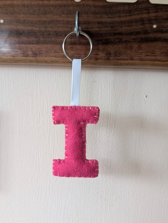 Handmade felt alphabet letter keyring I
