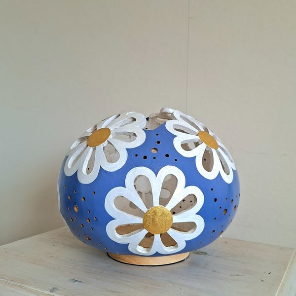 Cornflower Blue & White Daisy Gourd Lamp