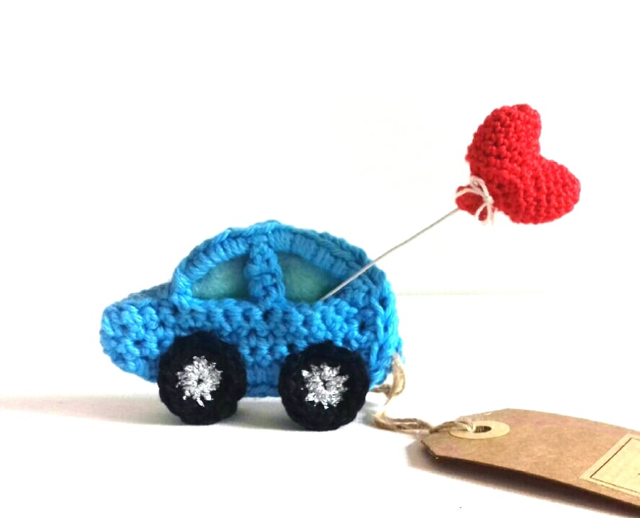 'You Drive Me Crazy!' Crochet Car