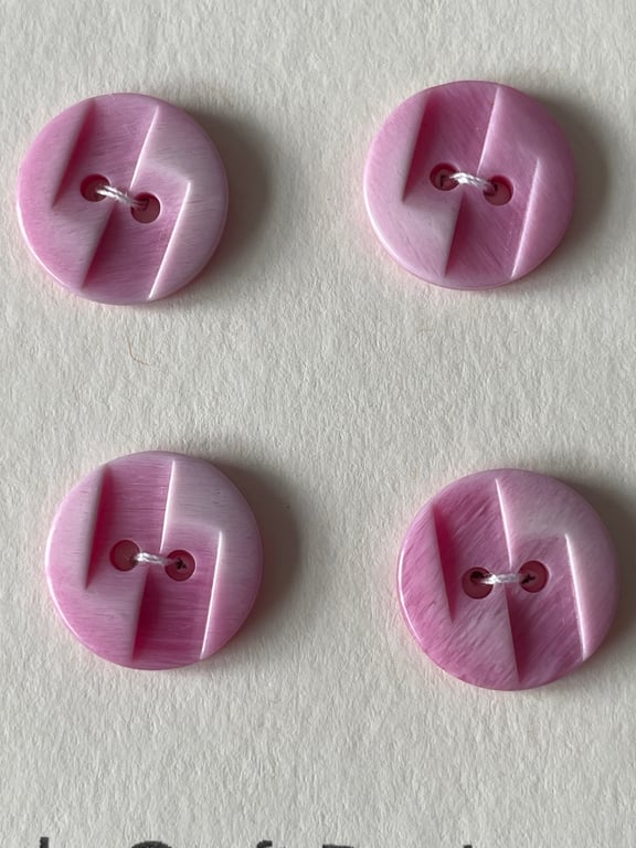 4 two tone pink plastic buttons - 15mm