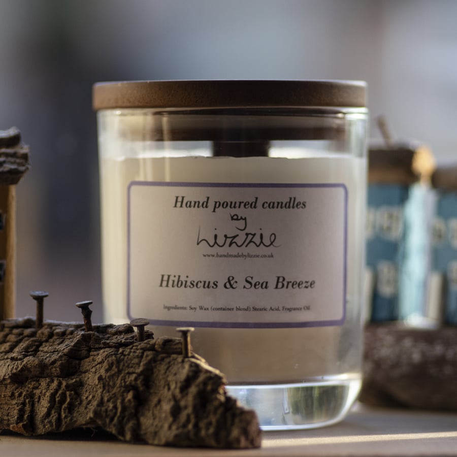 Scented Soy Wax Candle - Hibiscus & Sea Breeze Fragrance