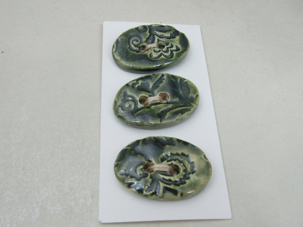 3 Medium Oval Forest Green Brocade Pattern Ceramic Buttons