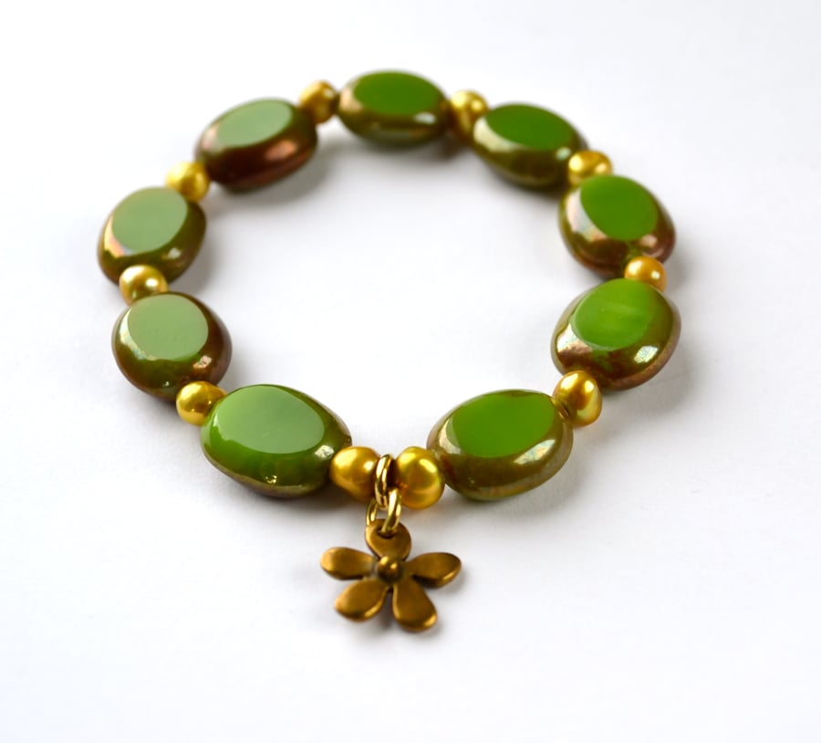 Half Price Sale - Green Bead Bracelet, Pearl & Glass Bracelet, Flower Charm