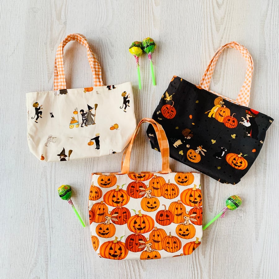 Treat or Treat Mini Tote Bag - Belle and Boo Halloween Print
