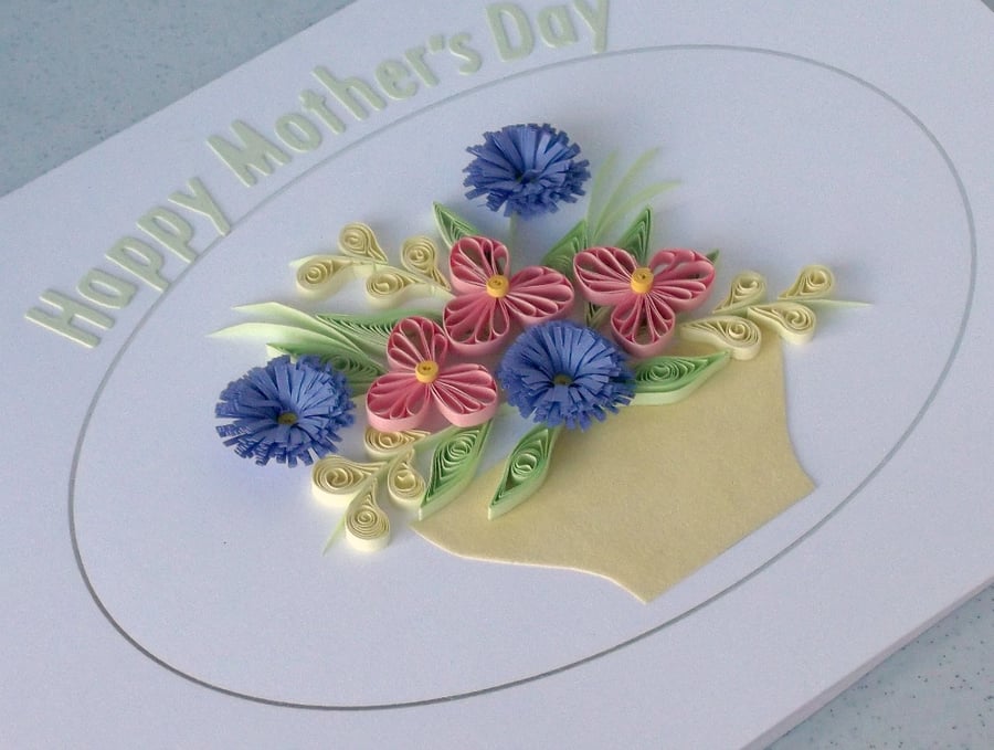 Quilled Mother's Day card 