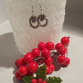Christmas wreath earrings 