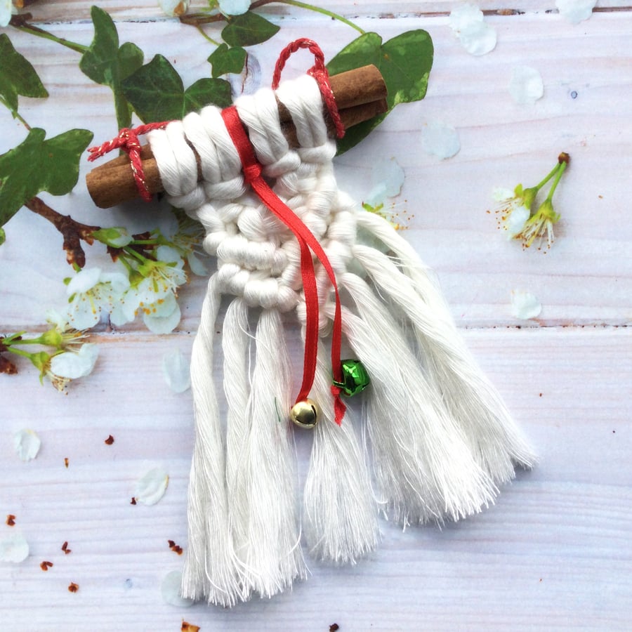 Macrame on a Cinnamon Stick Christmas Tree Decoration 