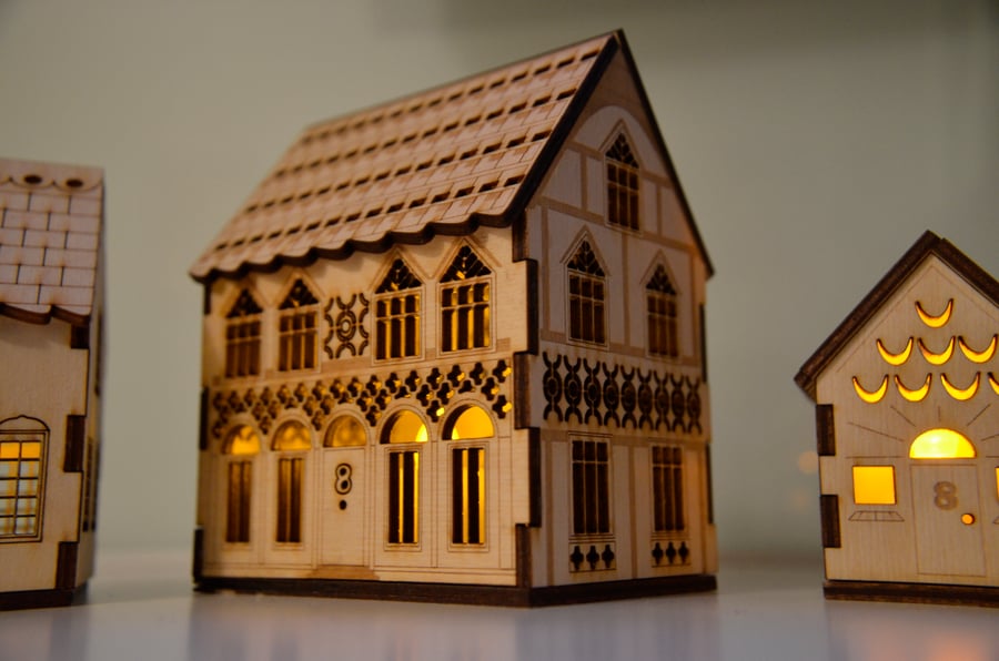 Laser cut wooden nightlight (large)