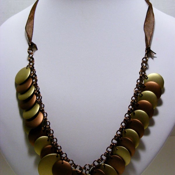 Disc Chainmaille Necklace.