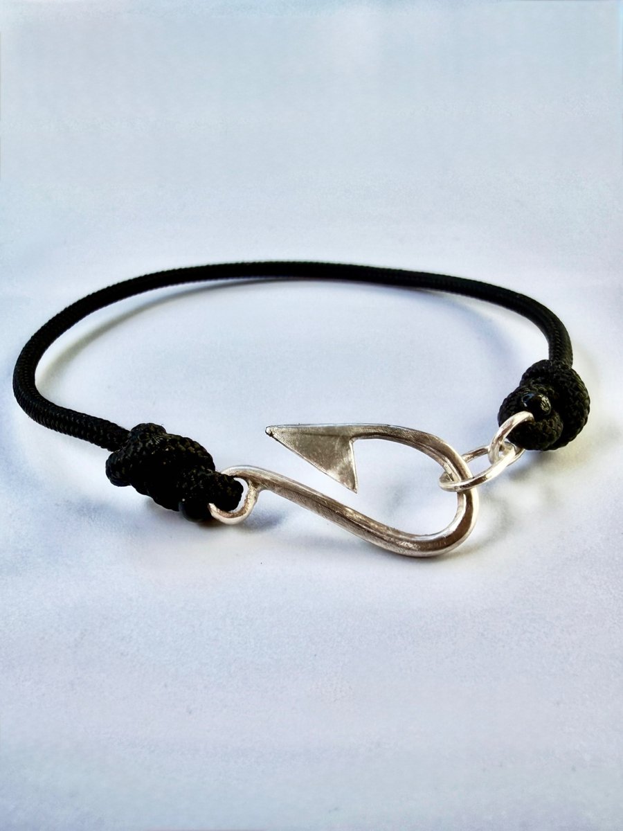 Fish hook bracelet 