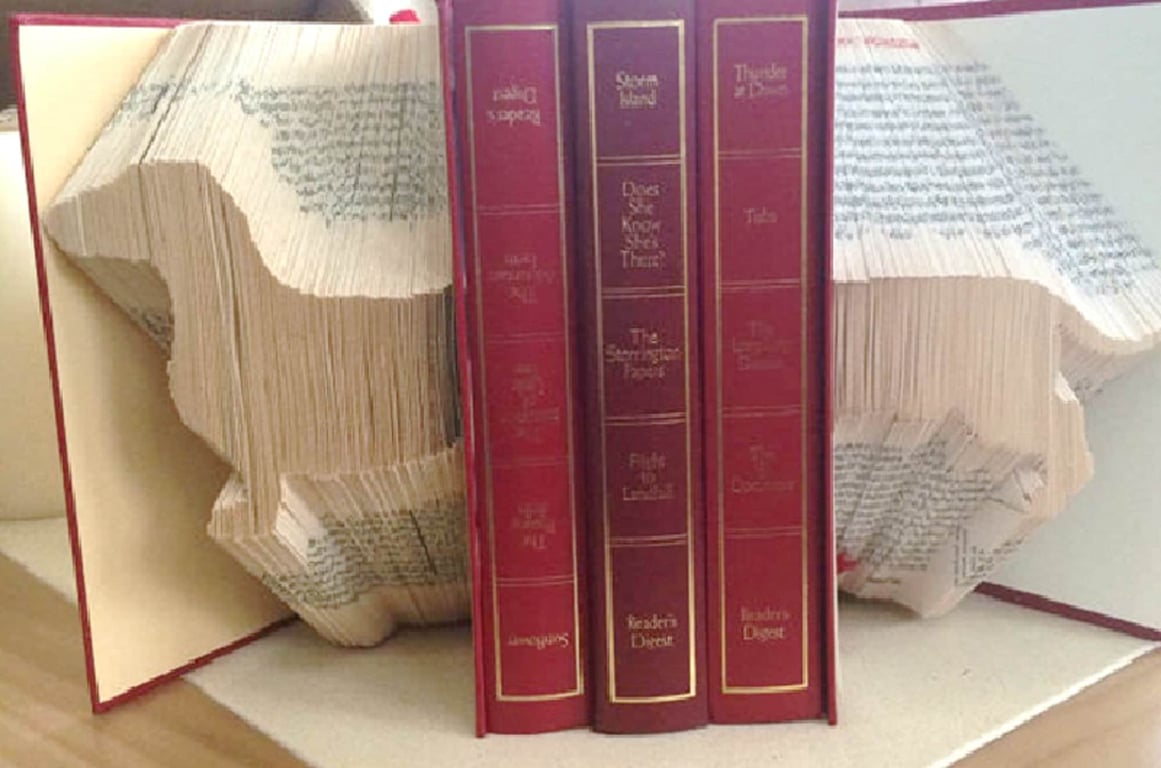 Dachshund 'Bookend' MMF book folding pattern - EMAILED PDF PATTERNS