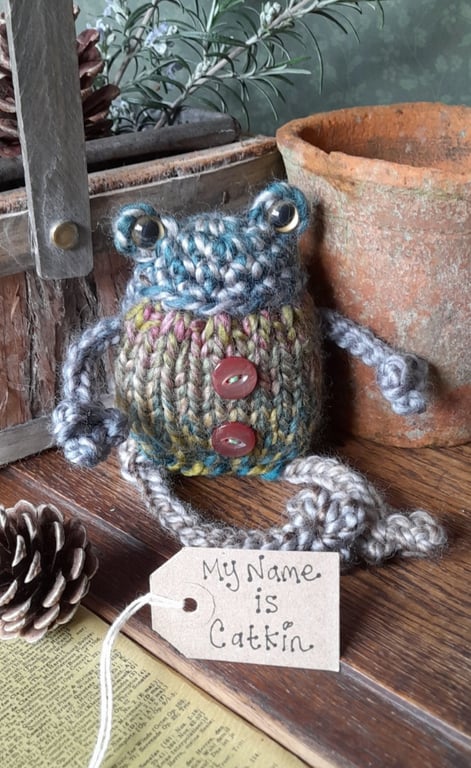 Hollyblues Gifts