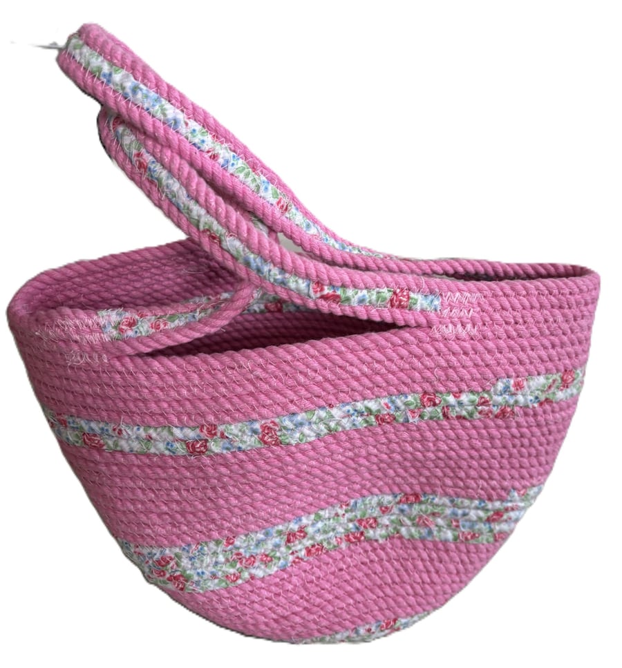 Handmade Pink Floral Cotton Handbag – Small Everyday Bag
