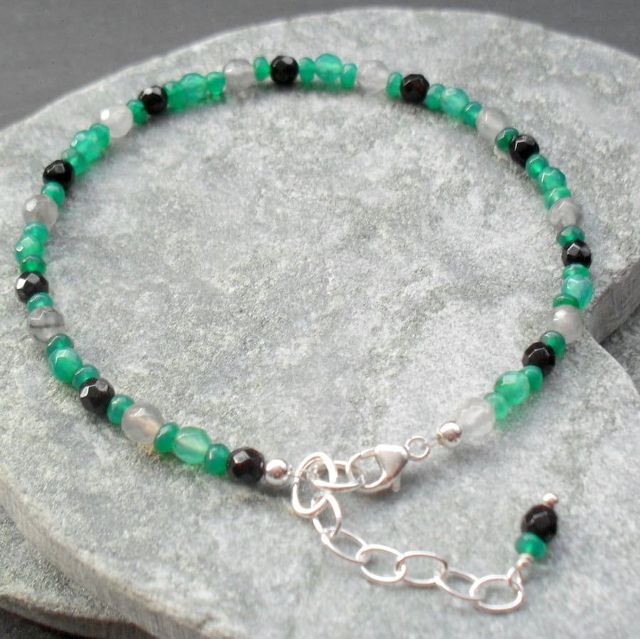 Sterling Silver Bracelet With Onyx Agate and Quartz 