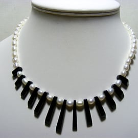Black Agate and Freshwater Cultured Pearl Gemstone Necklace,