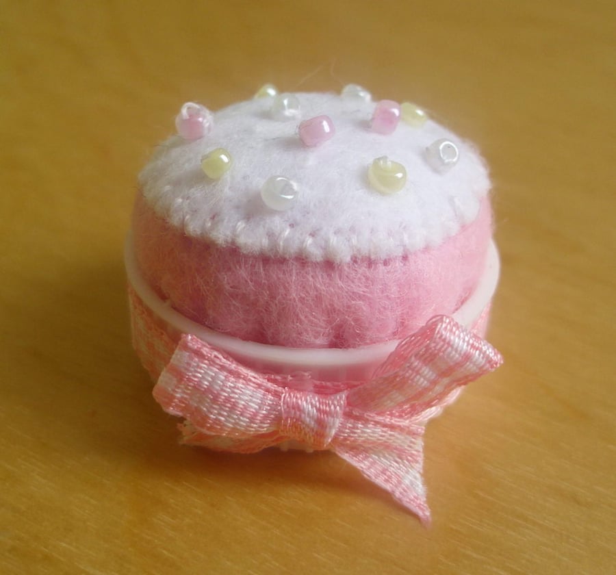 Tiny Felt Cake Pin Cushion - Birthday Cake - Miniature - With Shipping