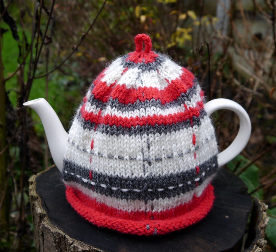 Tea Cosy Red Tartan