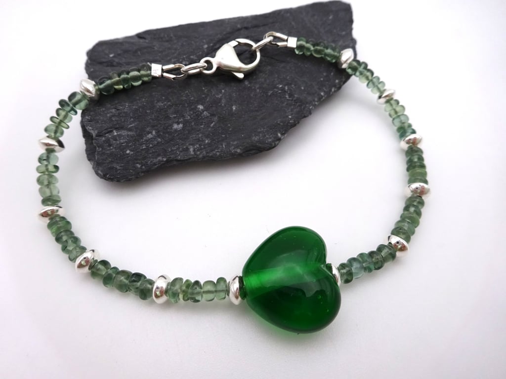 green lampwork glass heart and apatite gemstone bracelet