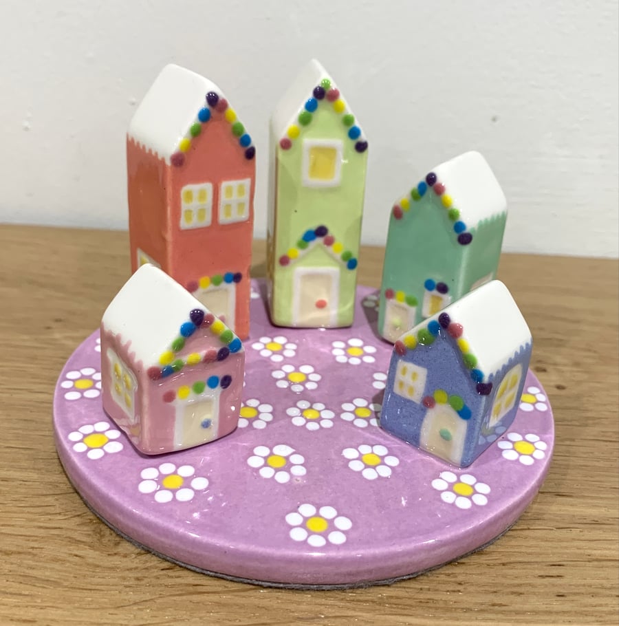 PRIVATE LISTING - TRACY NIXON Ceramic Spring Houses
