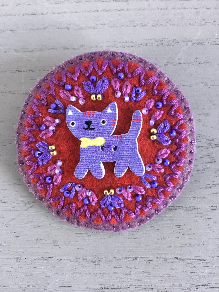 Hand Embroidered Lavender Cat Brooch 