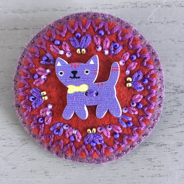 Hand Embroidered Lavender Cat Brooch 