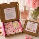 Flower & Hearts Perfume Inspired Wax Melt Gift Box, Vegan, Uk Handmade