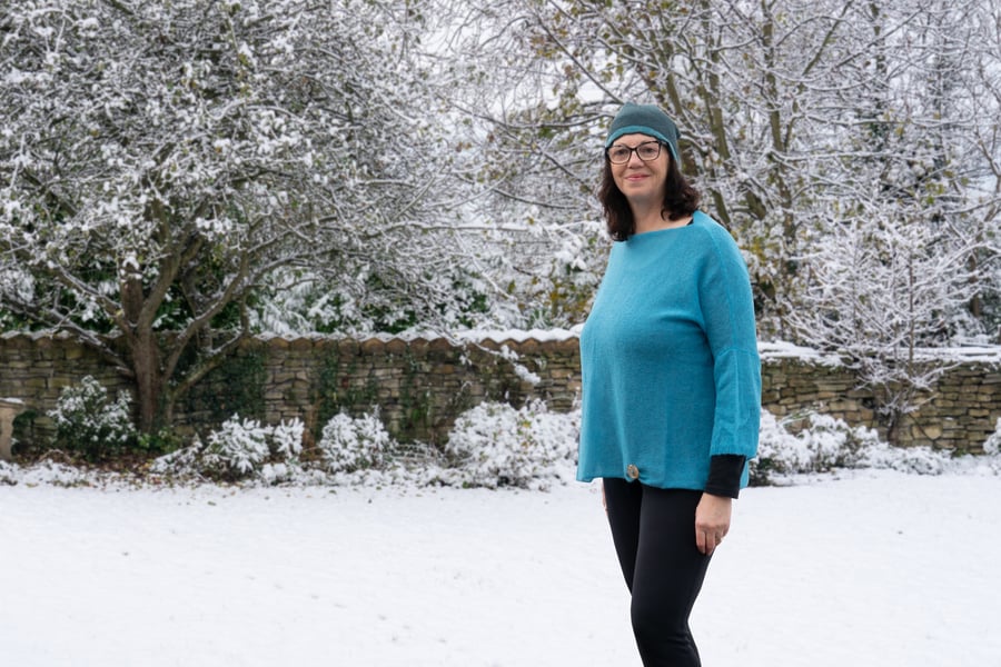 Turqouoise kidmohair top. Women's Fluffy Sweater. Knitted ready to post