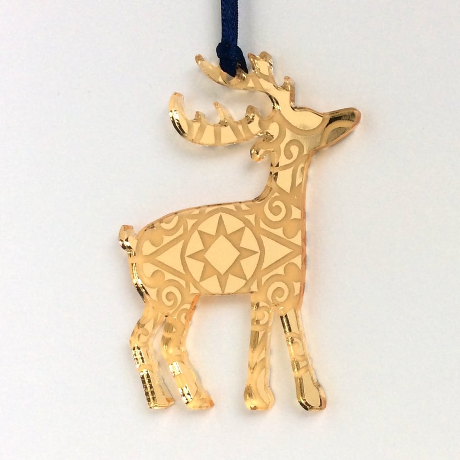 Gold mirrored reindeer - star design
