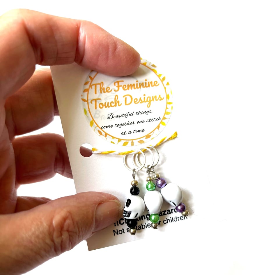 Halloween skull stitch markers - set of 3