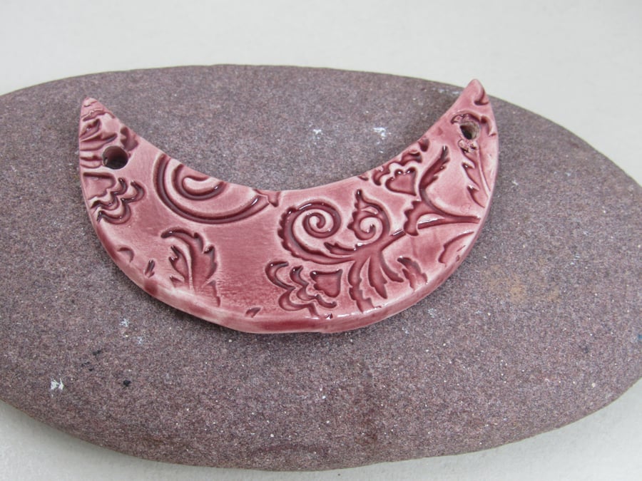 Rose Red Brocade Ceramic Crescent Bib Pendant