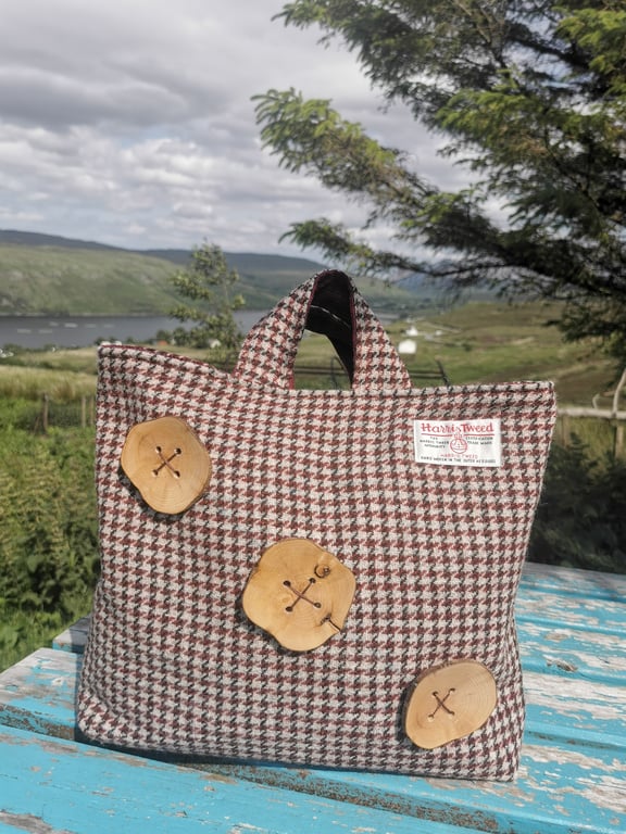 Harris Tweed shopper bag with hand turned wooden buttons 