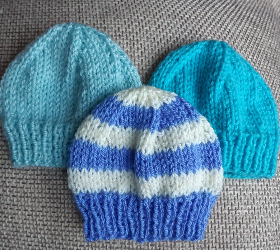 Premature baby hats 
