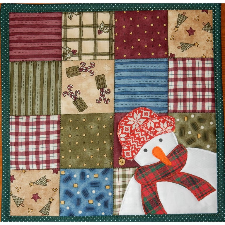 Snowman and patchwork place mat